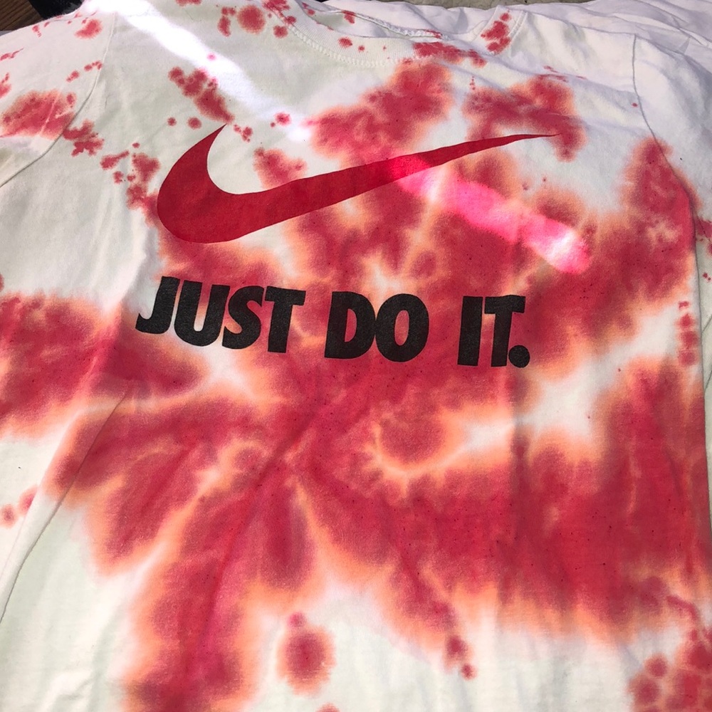 Nike tee shirt